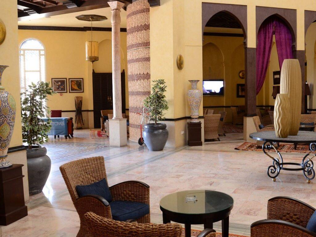 Lobby-4.jpg