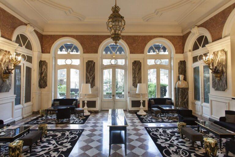 Lobby-neutre-2.jpg