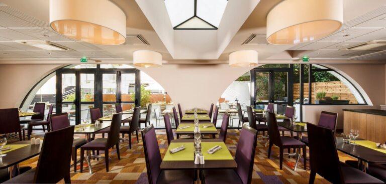 Restaurant-2-NEW.jpg
