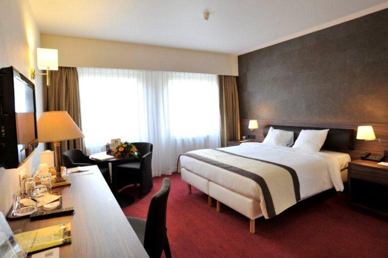 Room_DSC4763.jpg