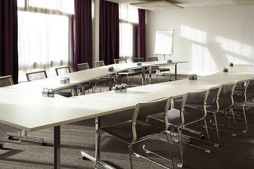 Salle-AMBITION-a-TONUS.jpg