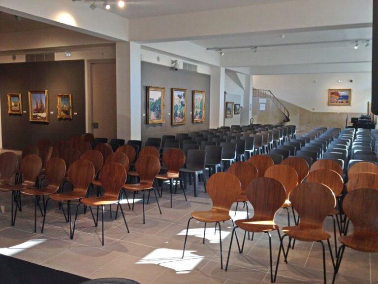 Salle-Regards-de-Provence-en-Conference-2-bd.jpg