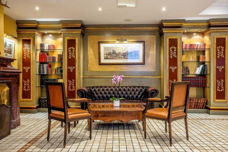 VBeaumarchais_Lobby_M19A9828.jpg