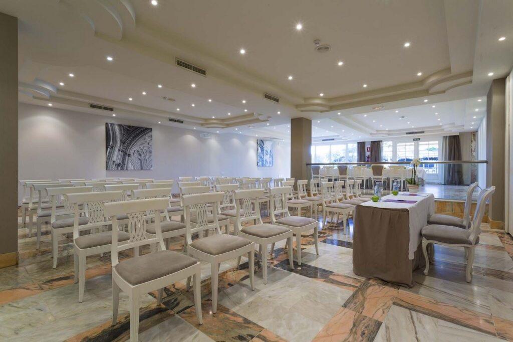 ayre-hotel-cordoba-1lieu1salle-meetings.jpg