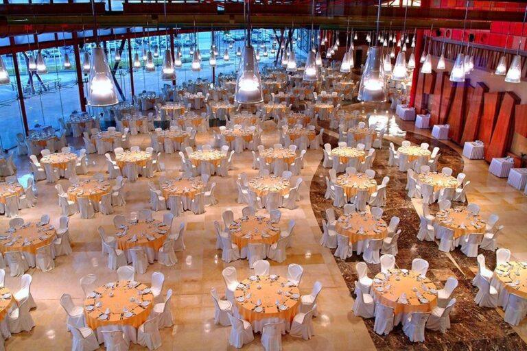 fycma-1lieu1salle-meetings.jpg