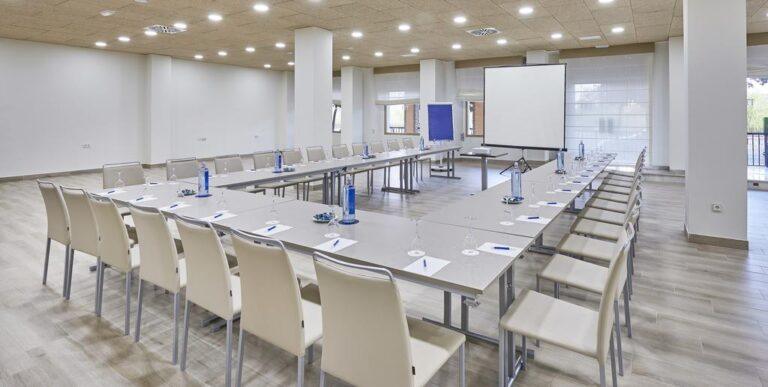 hesperia-cordoba-1lieu1salle-evenements.jpg