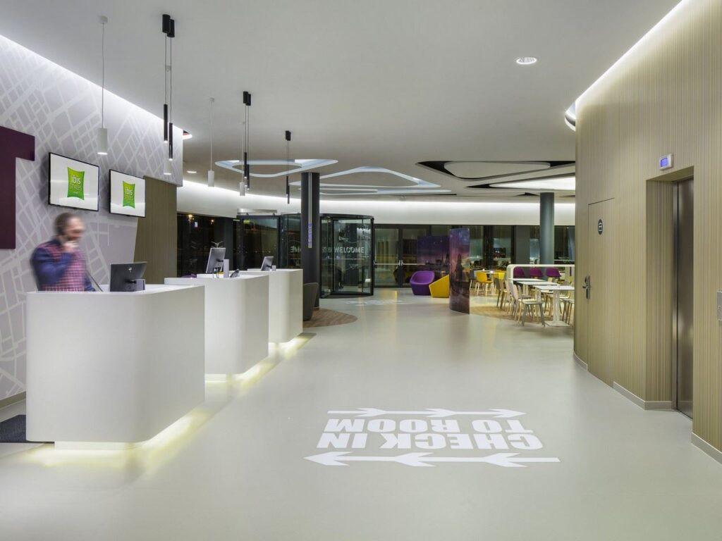 ibis-styles-budapest-airport-1lieu1salle-events.jpg