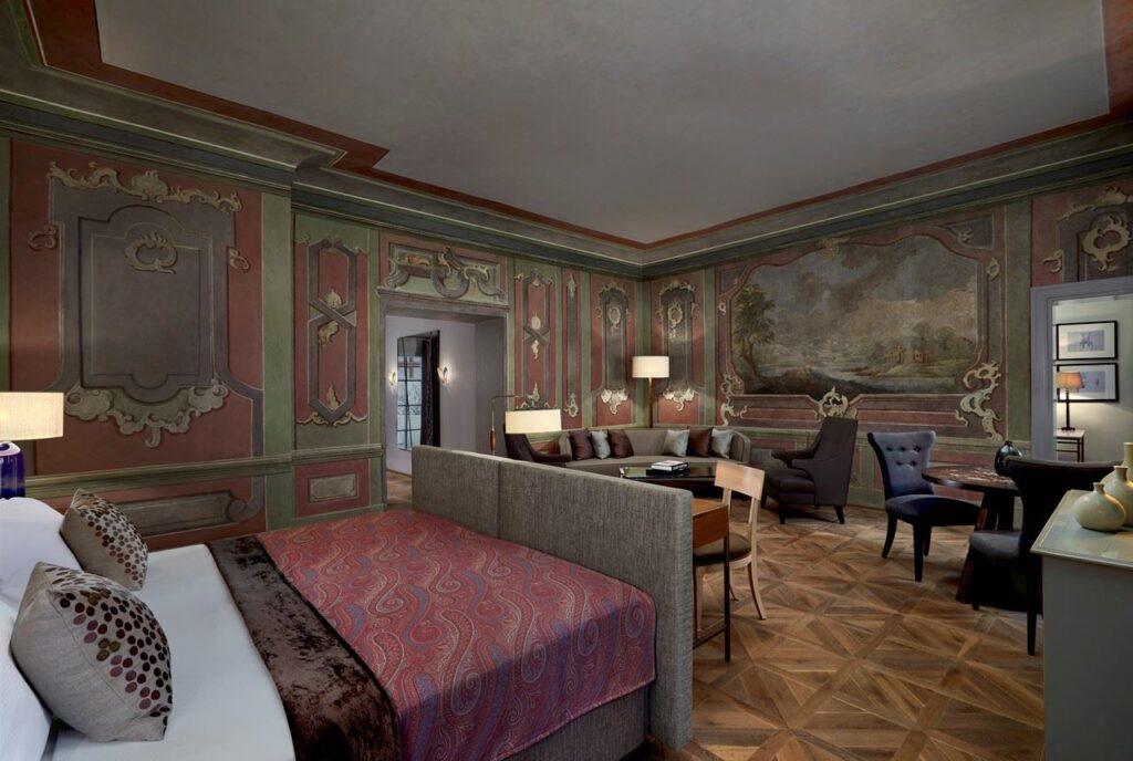 luxPRGLCgr-209167-Fresco-Suite.jpg