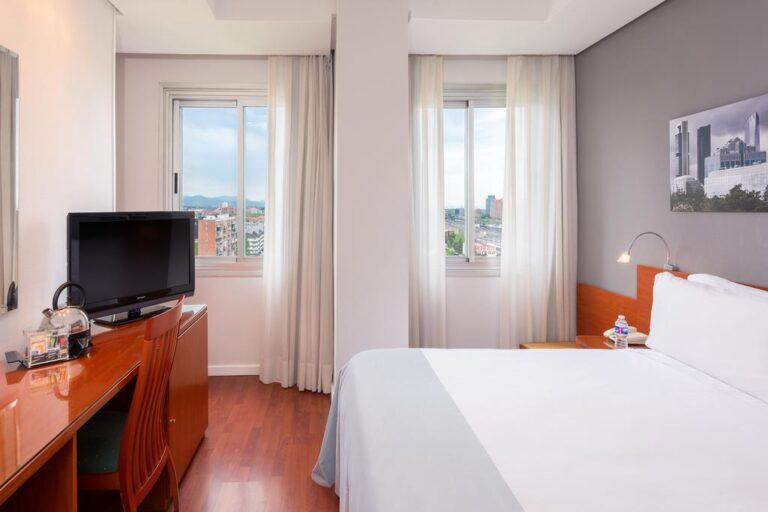 madrid-chamartin-melia-1lieu1salle-seminaire.jpg
