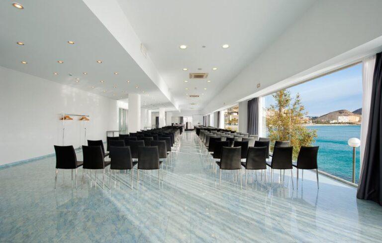 melia-alicante-1lieu1salle-conferences.jpg