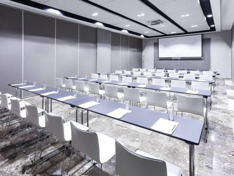 novotel-madrid-center-1lieu1salle-meeting.jpg