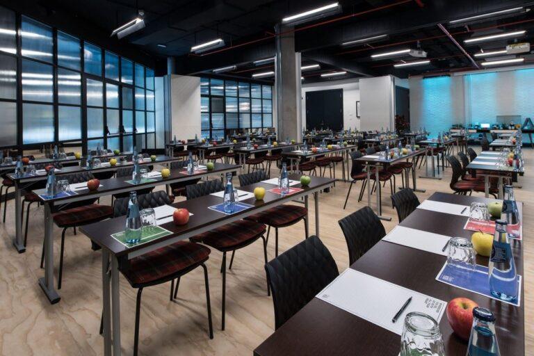 only-you-atocha-1lieu1salle-conferences.jpg