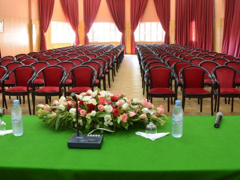 salle-de-conferences-theatre.jpg