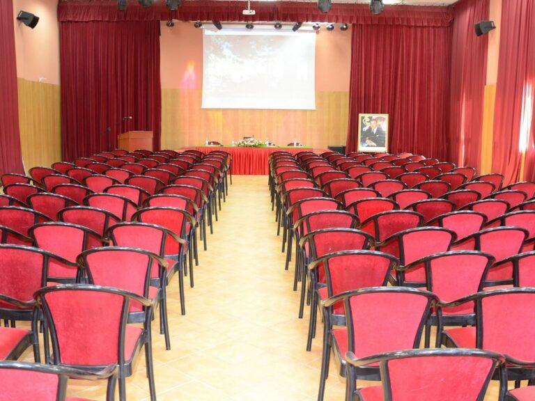 salle-des-conferences-3.jpg
