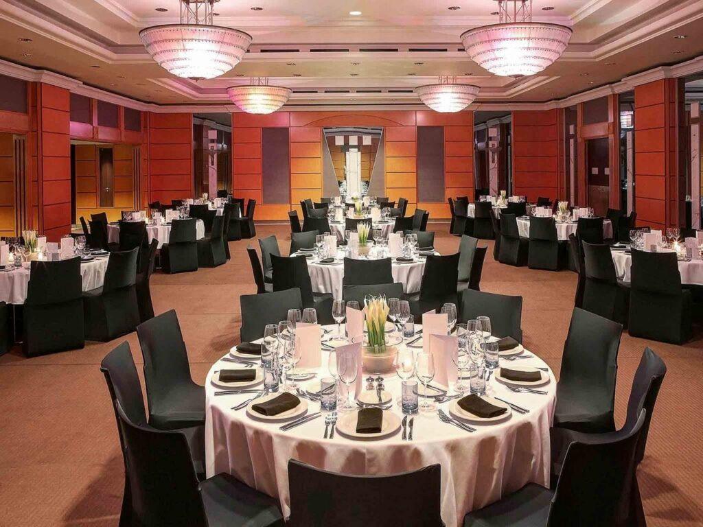 sofitel-budapest-chain-bridge-1lieu1salle-conferences.jpg
