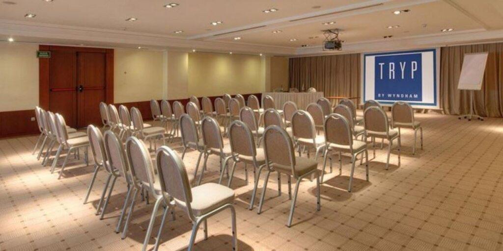 tryp-madrid-alameda-aeropuerto-1lieu1salle-seminaires.jpg