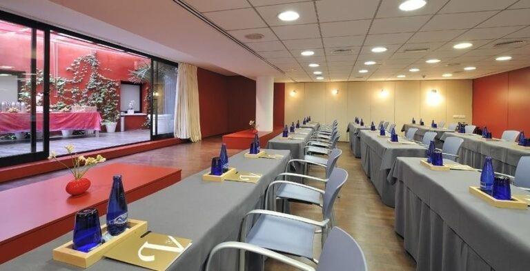 vincci-soma-1lieu1salle-meetings.jpg