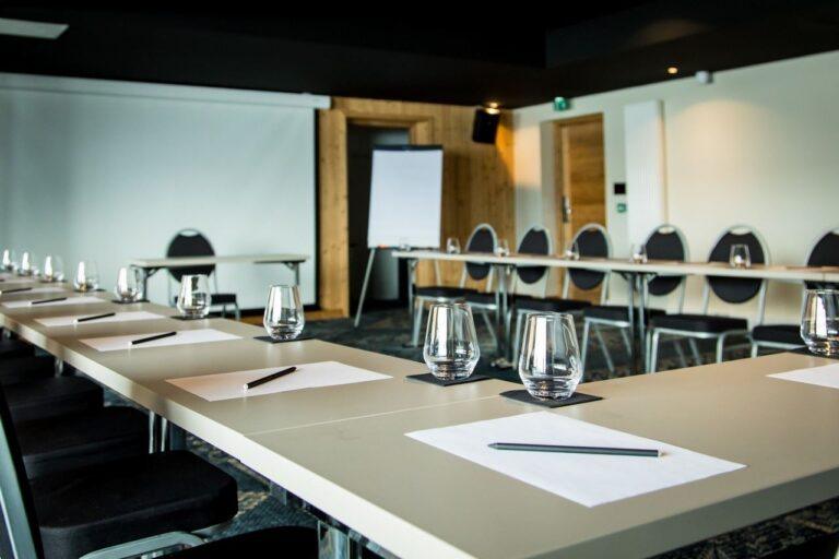 CF-DARIAINOR-Salle-seminaire-2.jpg