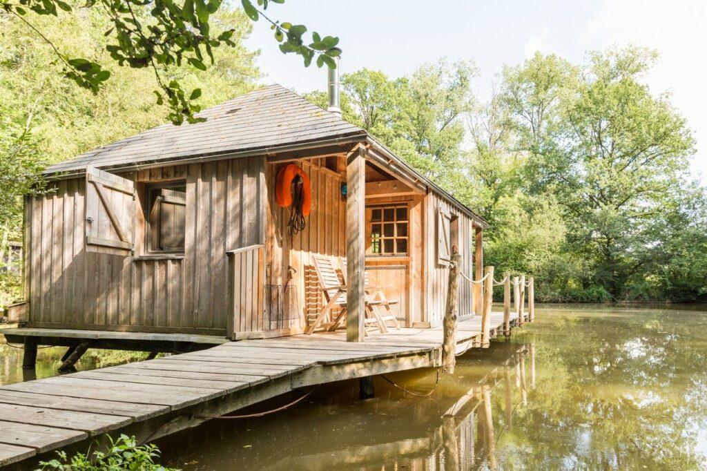 Cabane-sur-leau-Martin-Pêcheur.jpg