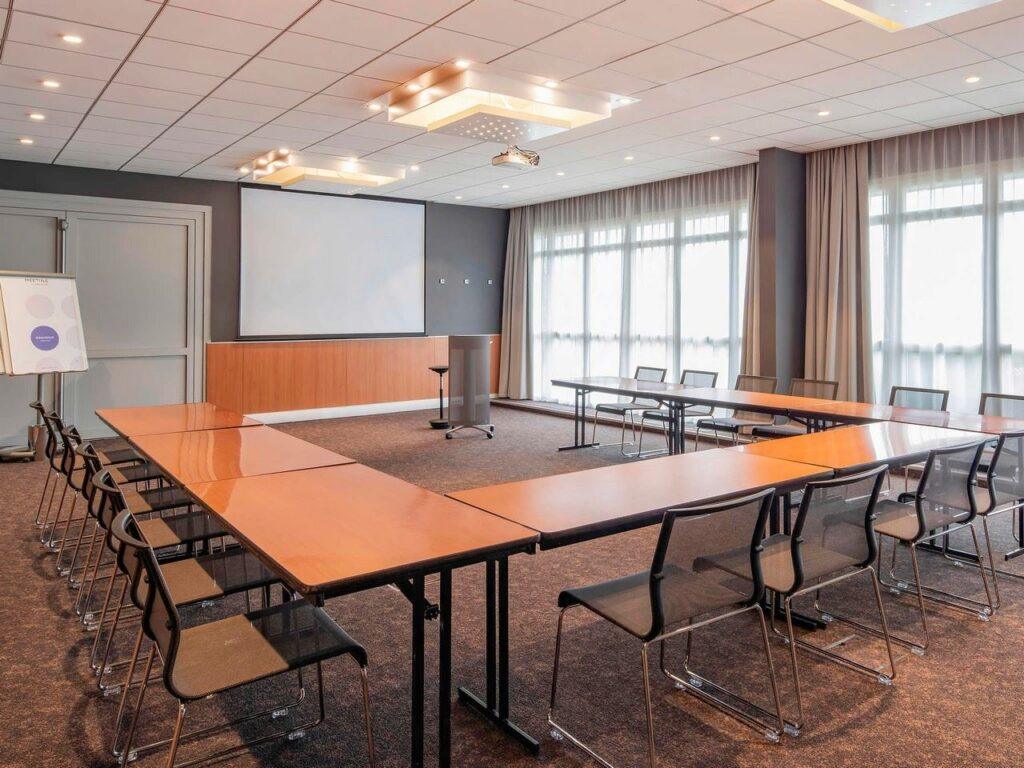 https://www.accorhotels.com/0446