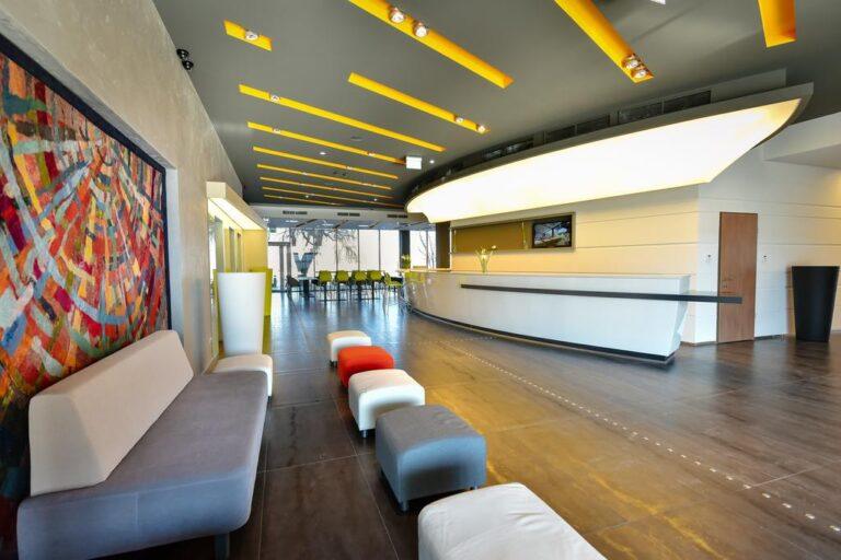 best-western-lakeside-1lieu1salle-events.jpg
