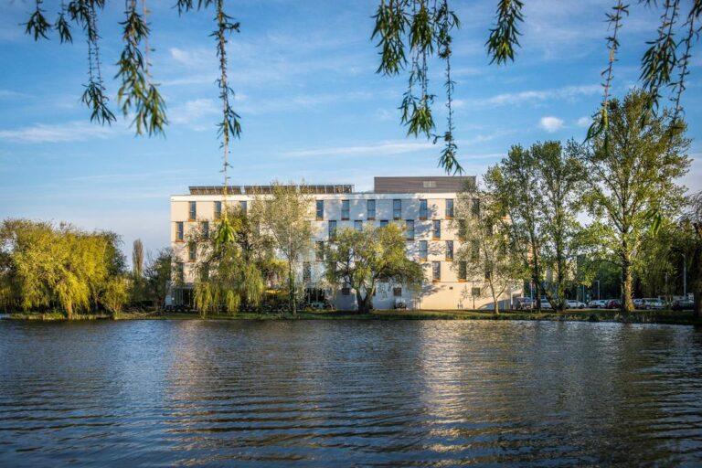 best-western-lakeside-1lieu1salle-seminaires.jpg