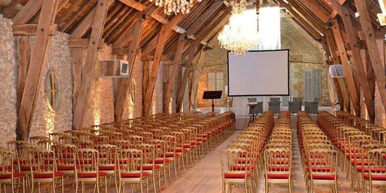 chateau-labro-1lieu1salle-congres.jpg