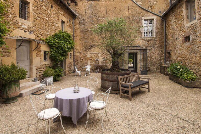 chateau-labro-1lieu1salle-evenement.jpg