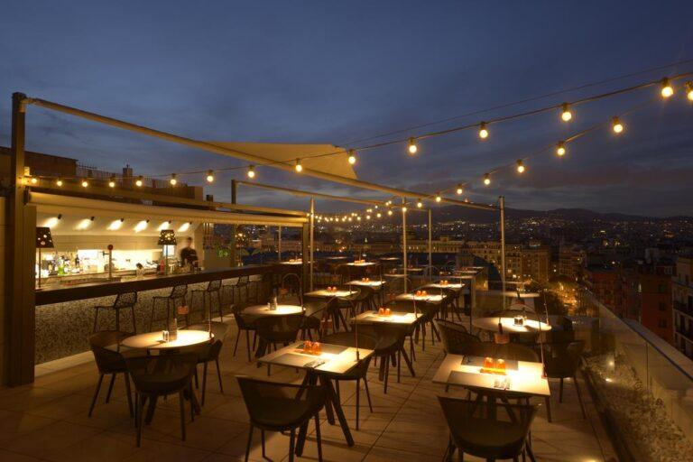crowne-plaza-barcelona-fira-1lieu1salle-reunions.jpg