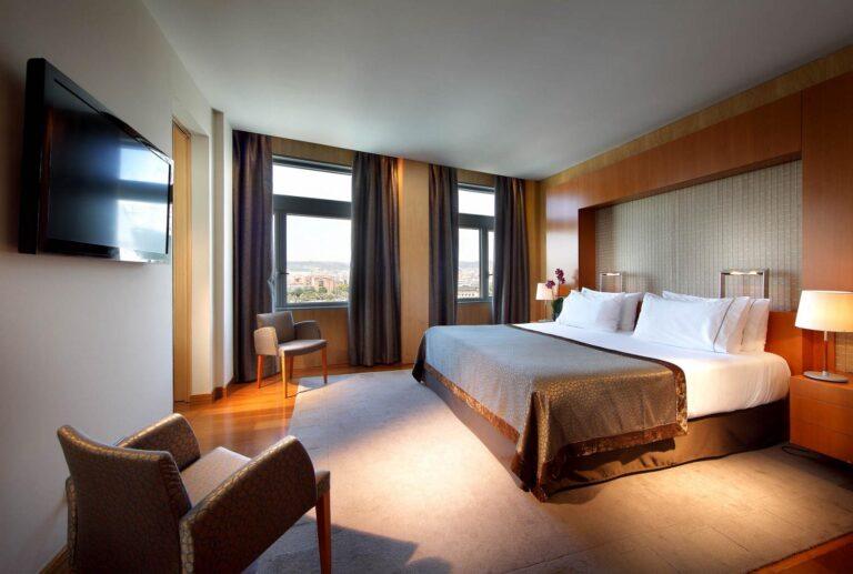 eurostars-grand-marina-1lieu1salle-events.jpg