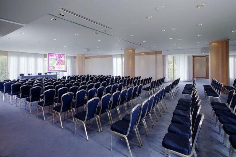 hotel-sofia-barcelona-1lieu1salle-conferences.jpg