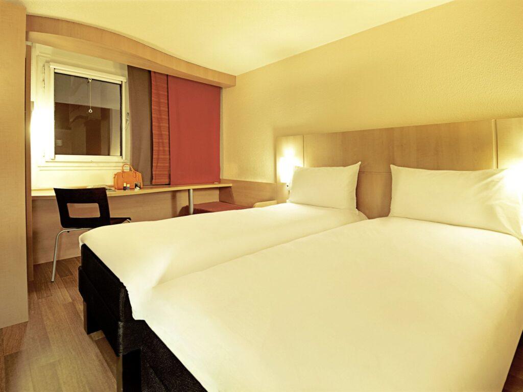 http://www.accorhotels.com/1672