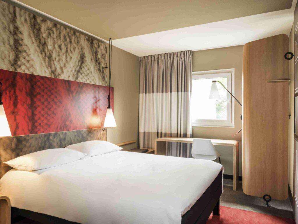 http://www.accorhotels.com/1672
