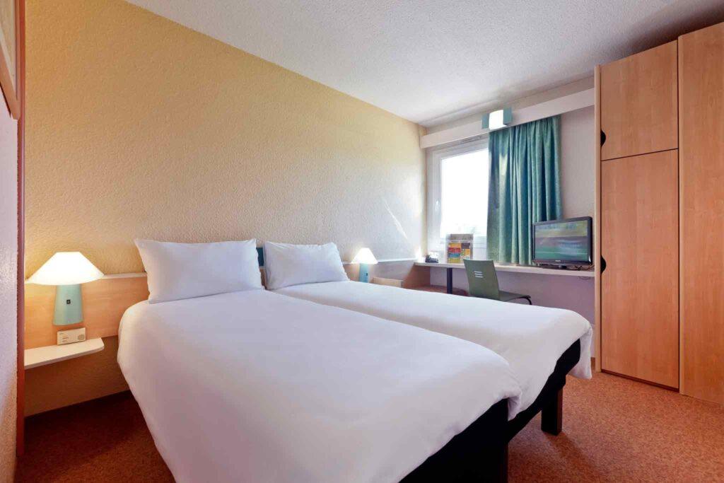 ibis-evora-1lieu1salle-evenements.jpg