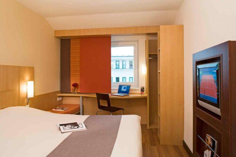 ibis-gyor-1lieu1salle-evenement.jpg