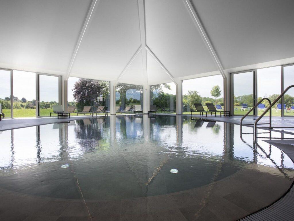 mercure-luxembourg-kikuoka-1lieu1salle-events.jpg