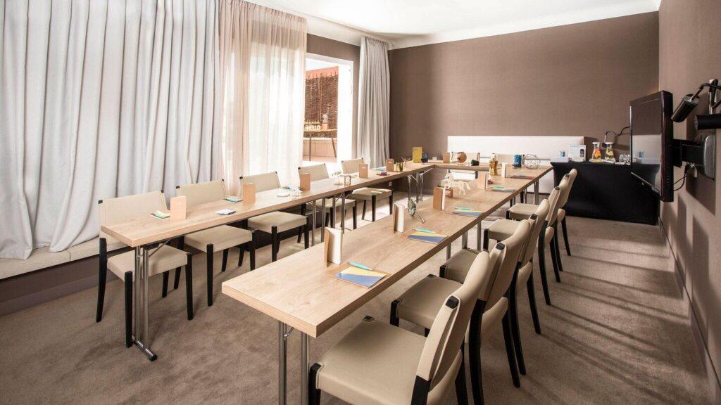meridien-barcelona-1lieu1salle-conventions.jpg