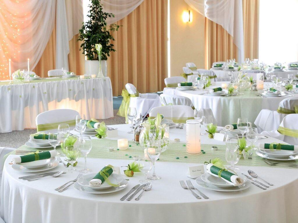 https://www.accorhotels.com/2996