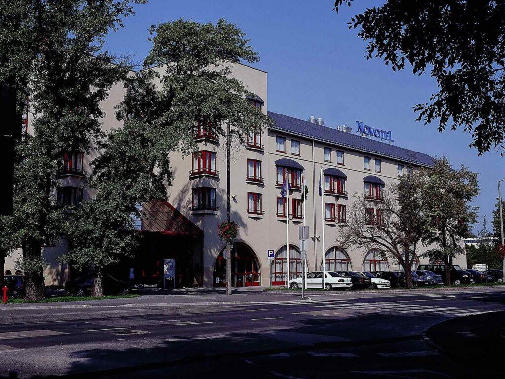 novotel-szekesfehervar-1lieu1salle-events.jpg