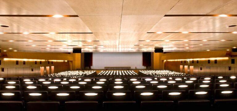 palais-congres-catalogne-1lieu1salle-evenements.jpg