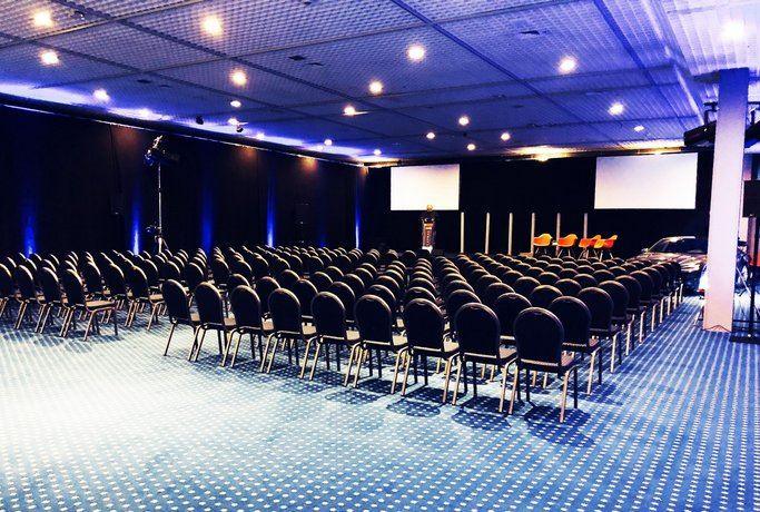 parc-hotel-alvisse-1lieu1salle-congres.jpg
