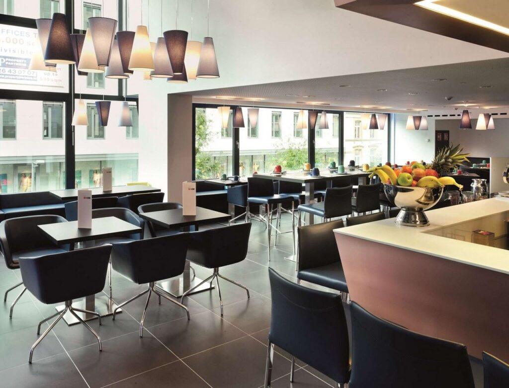 park-inn-luxembourg-city-1lieu1salle-evenements.jpg