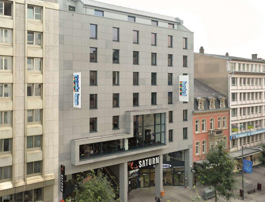 park-inn-luxembourg-city-1lieu1salle-events.jpg