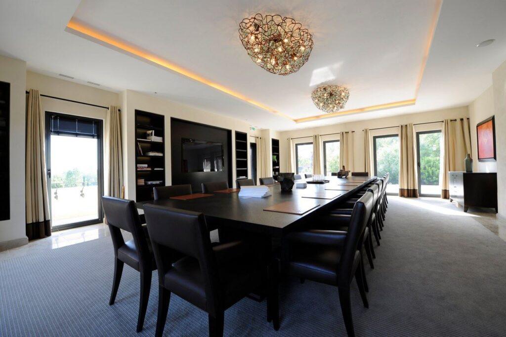 terre-blanche-tourrettes-1lieu1salle-conferences.jpg