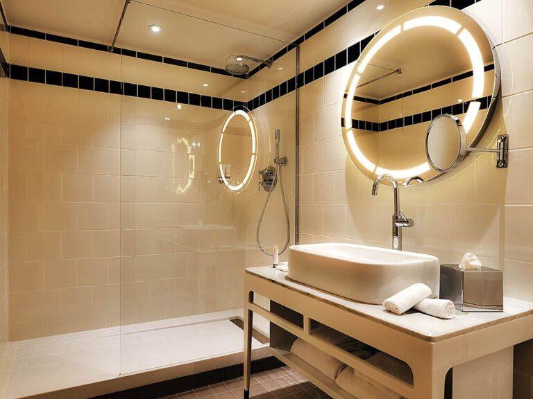 http://www.accorhotels.com/2950