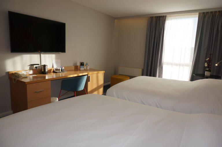 Chambre-Droit-photo-MLA-Celine-Lavigne-scaled-1.jpg