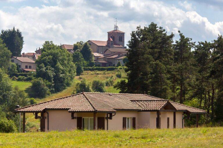 azureva-fournols-auvergne-1lieu1salle-event.jpg