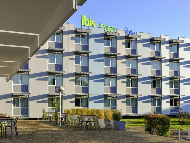 https://www.accorhotels.com/0397