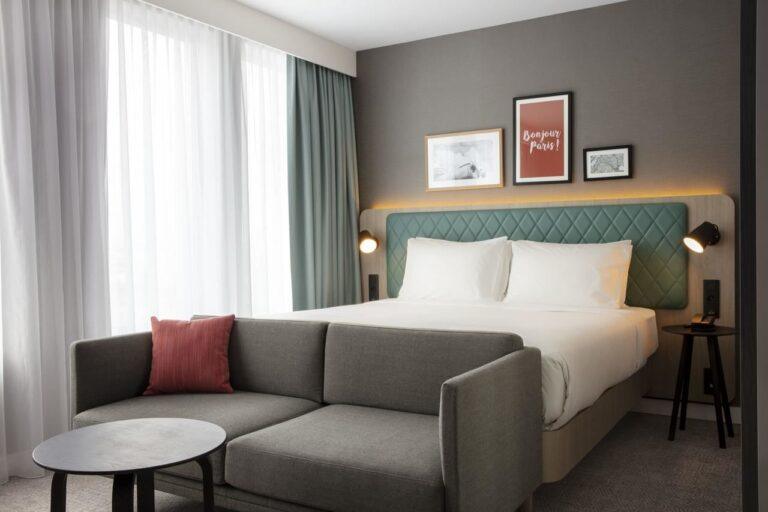 hilton-garden-orly-airport-1lieu1salle-evenements.jpg