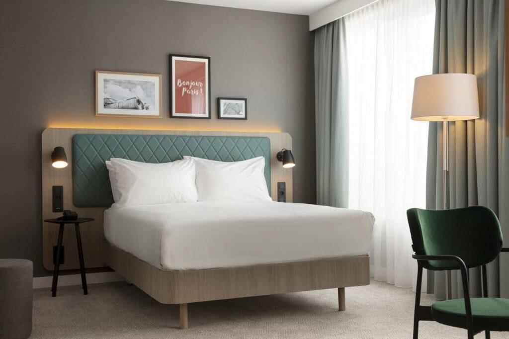 hilton-garden-orly-airport-1lieu1salle-meetings.jpg